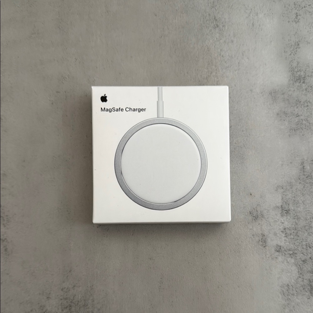 Apple MagSafe Charger